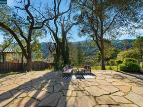38 Vista Del Mar, Orinda CA 94563
