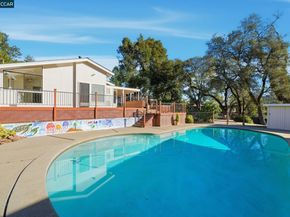 38 Vista Del Mar, Orinda CA 94563