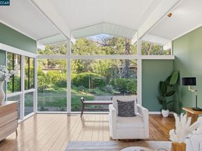 38 Vista Del Mar, Orinda CA 94563