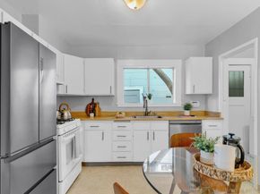 4409 Brookdale Avenue, Oakland CA 94619