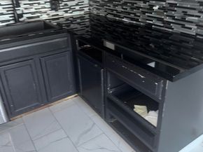 81 Esquina, San Francisco CA 94134