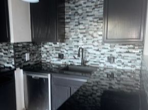 81 Esquina, San Francisco CA 94134