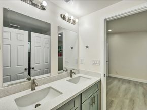 28315 Rochelle Ave, Hayward CA 94544