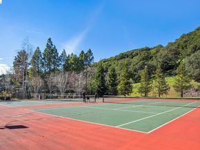 600 Canyon Oaks Drive F, Oakland CA 94605