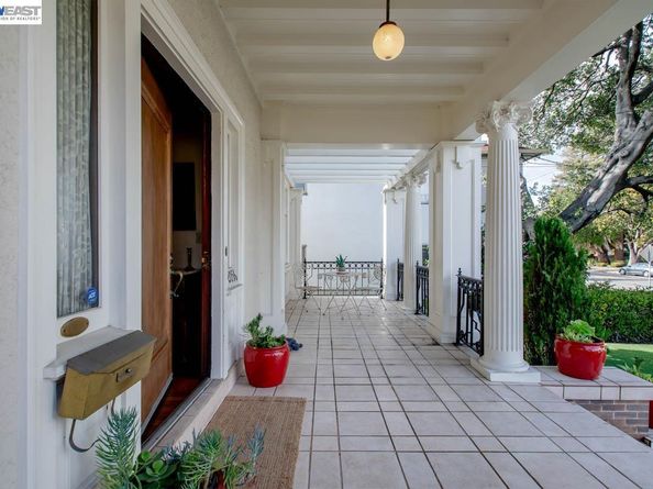 2056 Santa Clara Ave, Alameda CA 94501