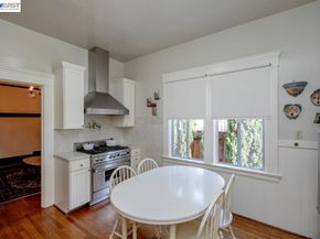 2056 Santa Clara Ave, Alameda CA 94501