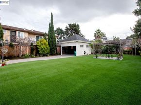 2056 Santa Clara Ave, Alameda CA 94501