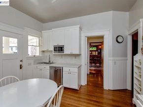 2056 Santa Clara Ave, Alameda CA 94501
