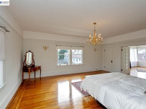 2056 Santa Clara Ave, Alameda CA 94501