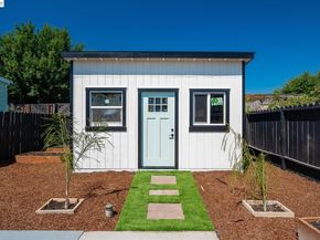 3708 Lyon Ave, Oakland CA 94601