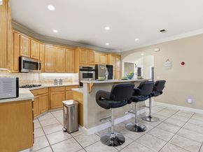 9740 Linnet Ct, Gilroy CA 95020