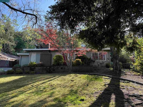 3327 Beechwood Dr, Lafayette CA 94549