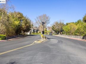 8040 Mountain View Drive C, Pleasanton CA 94588
