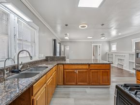 1433 56Th Ave, Oakland CA 94621