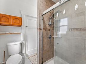 1433 56Th Ave, Oakland CA 94621