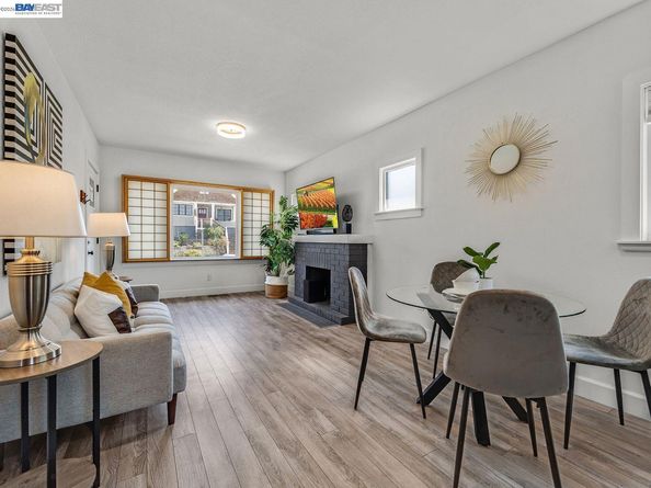 5407 Roberts Ave, Oakland CA 94619