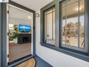 5407 Roberts Ave, Oakland CA 94619