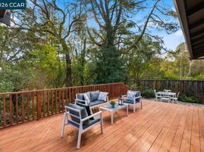 6 Sparrow Ct, Moraga CA 94556