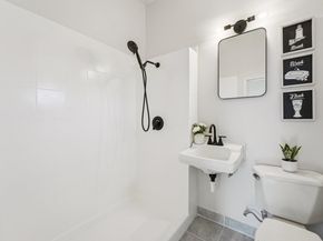 1549 5Th Ave, Oakland CA 94606