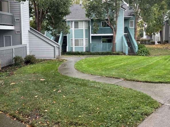 303 Dursey Dr, Pinole CA 94564