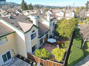 1295 Shell Cir, Clayton CA 94517