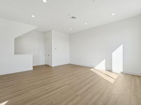 1933 Grand Street, Alameda CA 94501