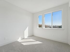 1933 Grand Street, Alameda CA 94501