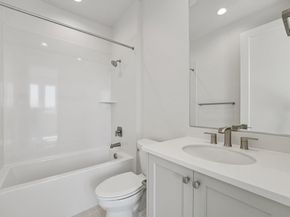 1933 Grand Street, Alameda CA 94501