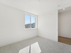 1933 Grand Street, Alameda CA 94501