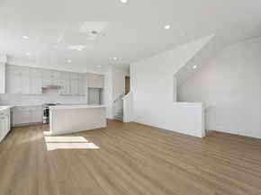 1933 Grand Street, Alameda CA 94501