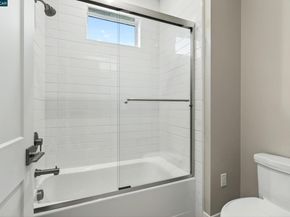 90 Woodbury Highlands Place 10, Lafayette CA 94549