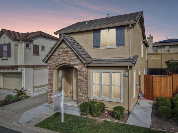 5919 Topsfield Cir, Dublin CA 94568
