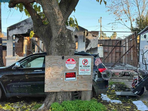 1860 Mayette Ave, Concord CA 94520