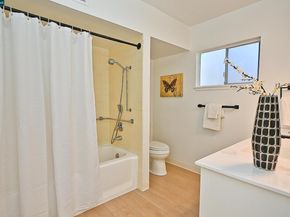 1857 Golden Rain Rd 1, Walnut Creek CA 94595