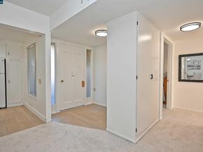 1857 Golden Rain Rd 1, Walnut Creek CA 94595