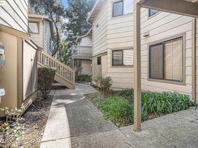 704 Windsor, Hercules CA 94547