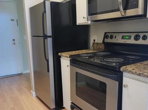 310 N Civic Dr. 315, Walnut Creek CA 94597