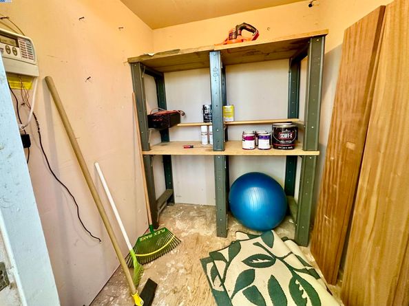 20340 Hunters Knls, Castro Valley CA 94552