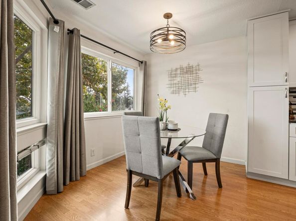 21071 Gary Dr 204, Hayward CA 94546