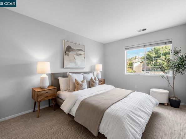 1280 Shell Cir, Clayton CA 94517