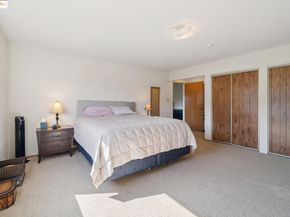 10317 Royal Oak Rd, Oakland CA 94605
