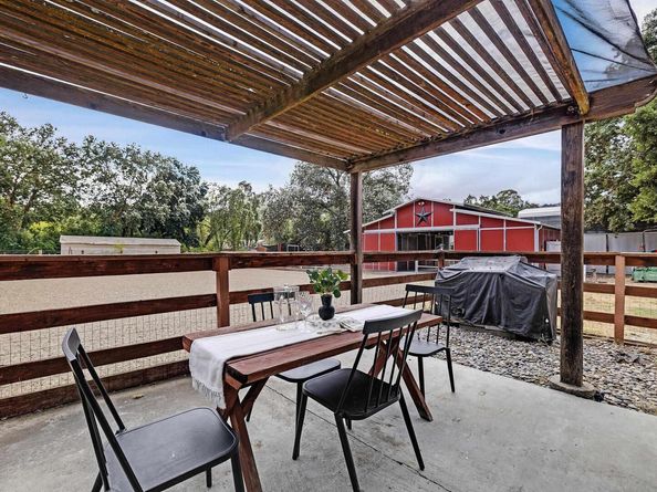 6745 Alisal Street, Pleasanton CA 94566