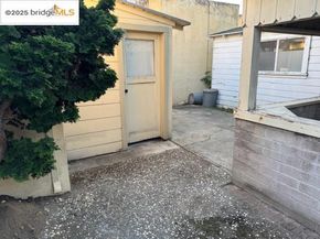 1252 Portland Ave, Albany CA 94706