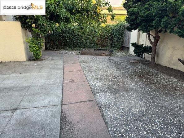 1252 Portland Ave, Albany CA 94706