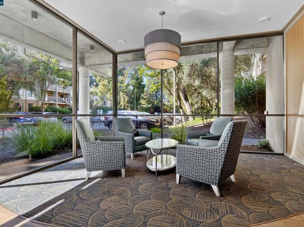 440 N Civic Dr 409, Walnut Creek CA 94596