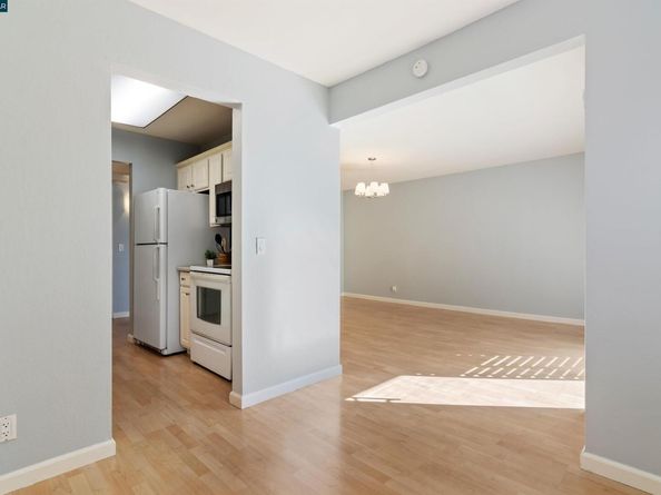 440 N Civic Dr 409, Walnut Creek CA 94596