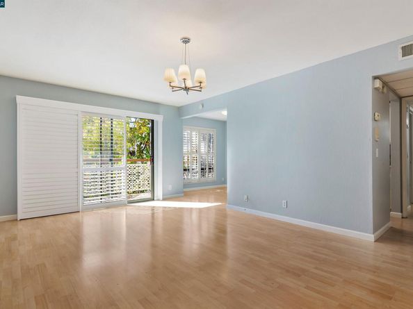 440 N Civic Dr 409, Walnut Creek CA 94596