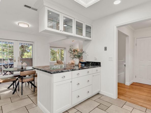 394 Camelback Rd, Pleasant Hill CA 94523