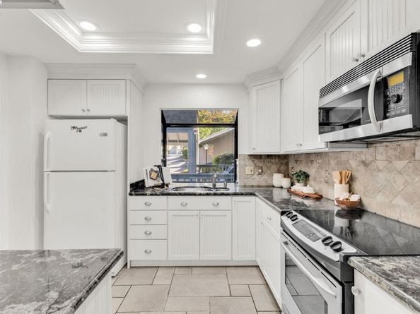 394 Camelback Rd, Pleasant Hill CA 94523