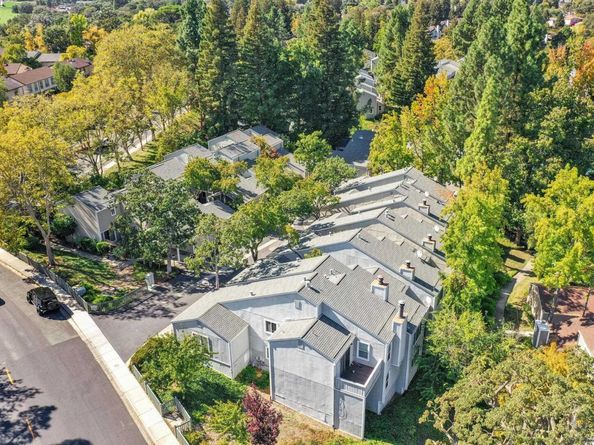 394 Camelback Rd, Pleasant Hill CA 94523
